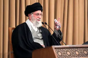 رهبر انقلاب: با ملتها مشکلی نداریم/ آنها که کار به کار کشورها و ملتها دارد، قدرت‌مدارانند