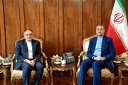 دیدار سفیر جدید ایران در تایلند با وزیر امور خارجه 