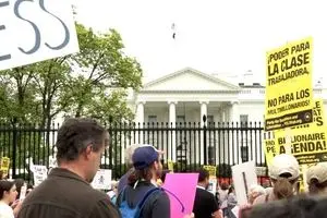 معترضان علیه ترامپ به خیابان آمدند + عکس 