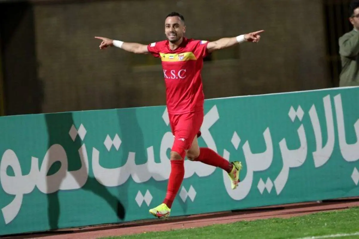 رفتار عجیب گلمحمدی با یک پرسپولیسی در فولاد