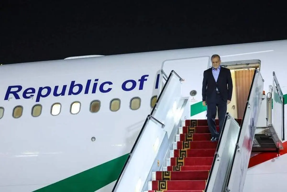 پزشکیان وارد ترکمنستان شد 
