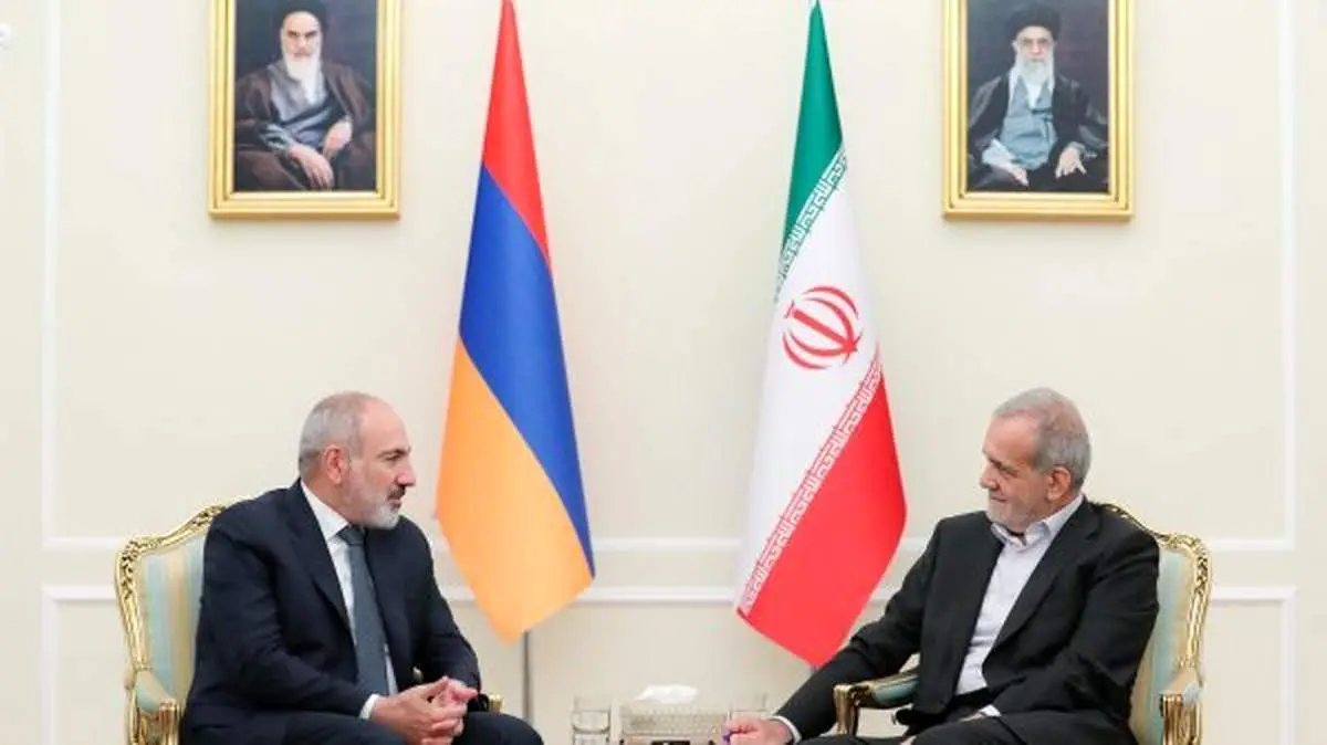پزشکیان: تقویت روابط با همسایگان از اولویتهای سیاست خارجی ایران است