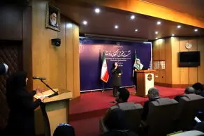 واکنش دولت به اظهارات هاکان فیدان/ مهاجرانی: ظریف یکی از سرمایه های قابل افتخار در نظام است  