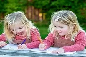 دوقلو‌های کاملا یکسان و عجیب و نادر+ببینید
