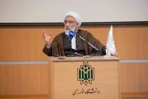 برخی دوستان هنوز باور نکردند دولتی به نام وفاق سر کار آمده است| 
چرا یقه‌ کسانی که تحریم روی تحریم اضافه کردند نمی‌گیریم؟ 