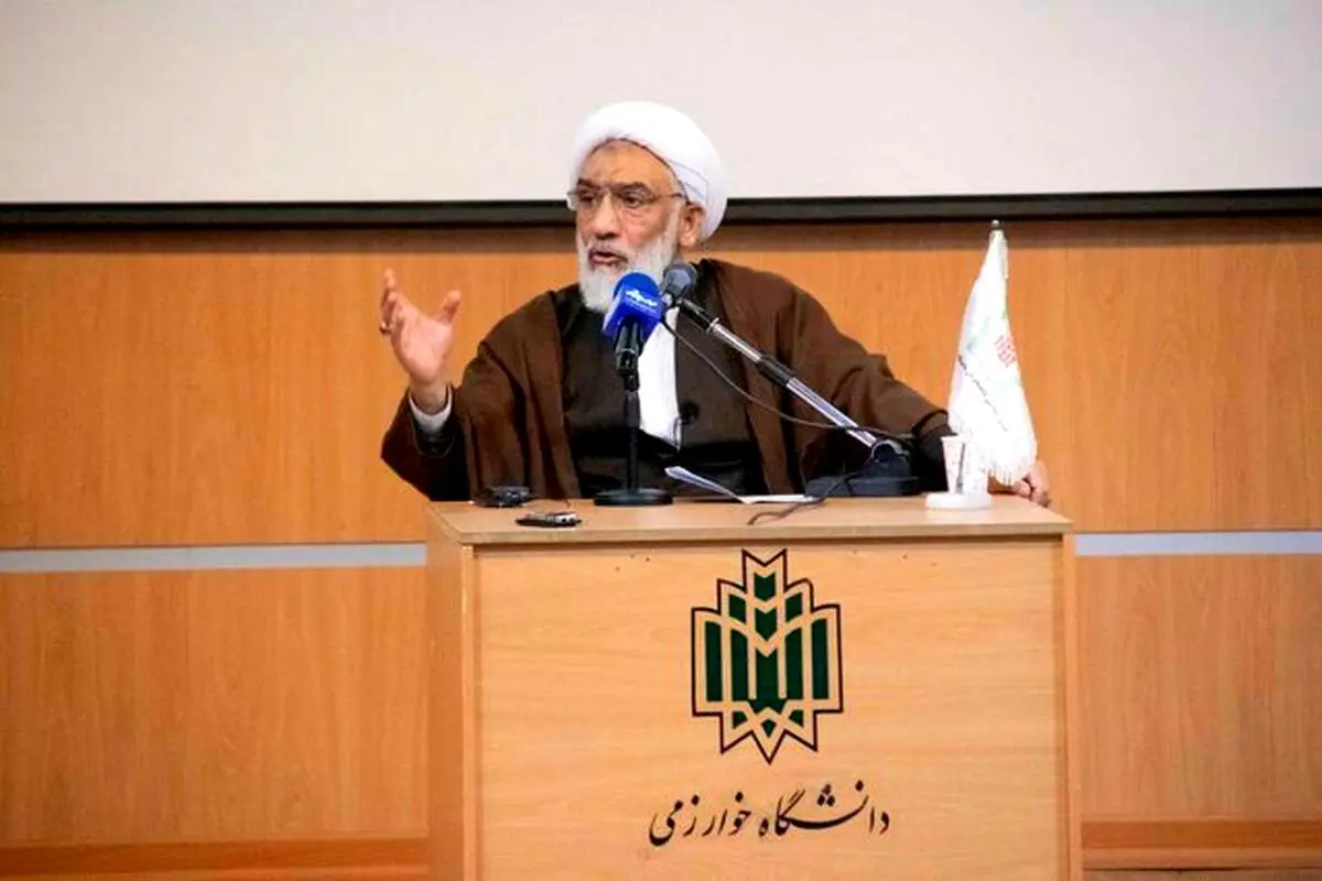 برخی دوستان هنوز باور نکردند دولتی به نام وفاق سر کار آمده است| 
چرا یقه‌ کسانی که تحریم روی تحریم اضافه کردند نمی‌گیریم؟ 