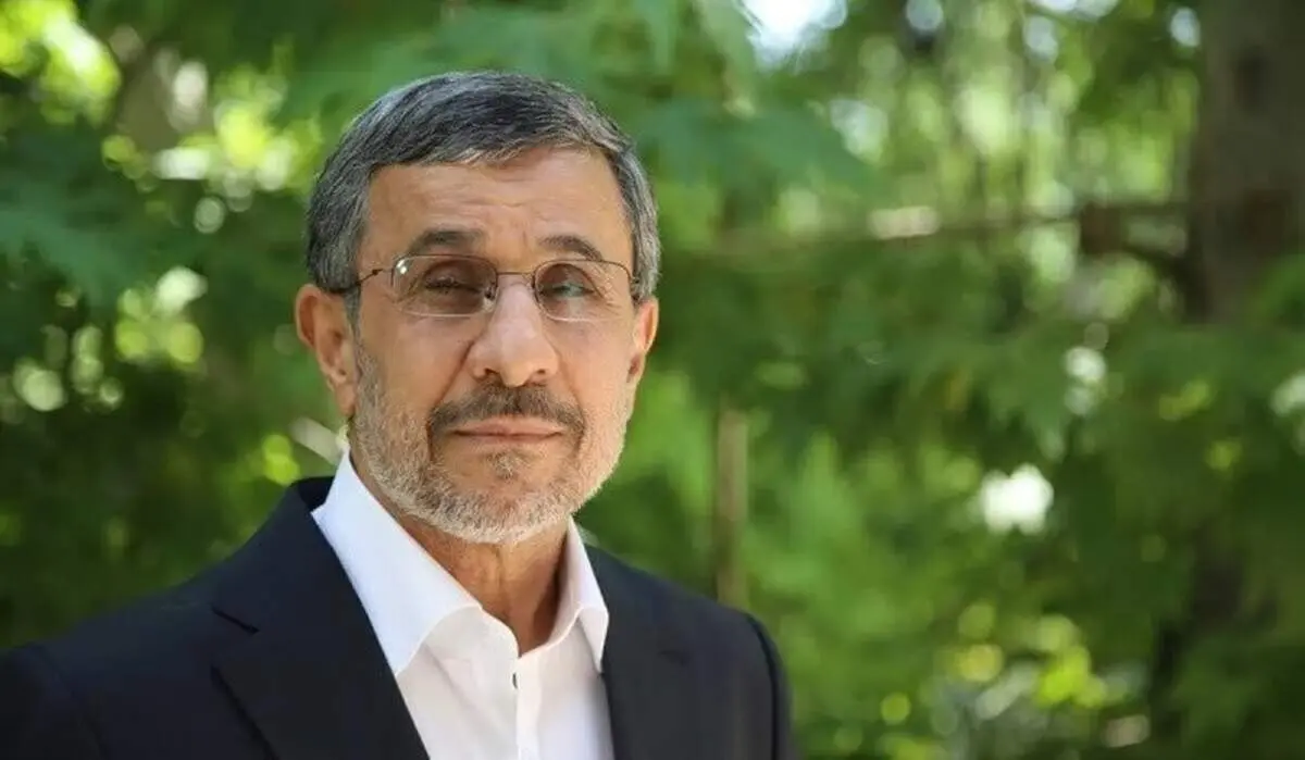 کنایه معنادار حسام الدین آشنا به محمود احمدی نژاد