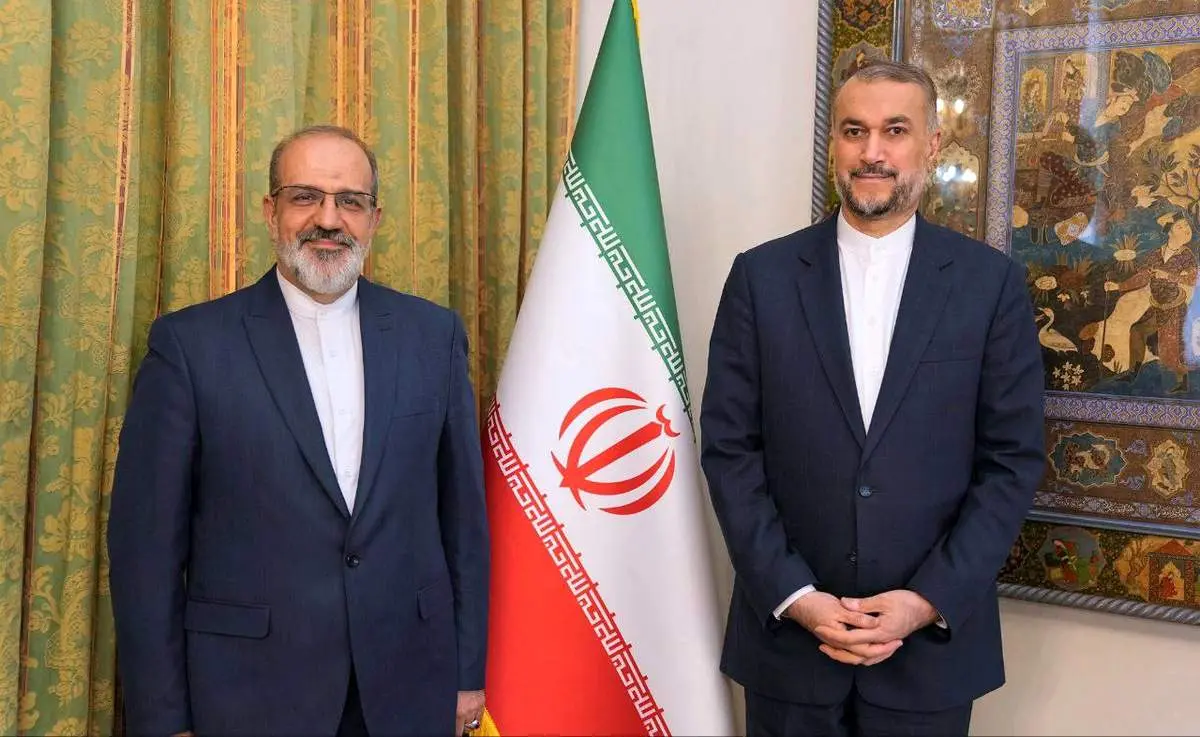 دیدار سفیر جدید ایران در عمان با وزیر خارجه