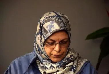 آذر منصوری به مصطفی تاج زاده تسلیت گفت