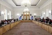  نشست هم‌اندیشی امیرعبداللهیان با مدیران مسئول  رسانه‌ها