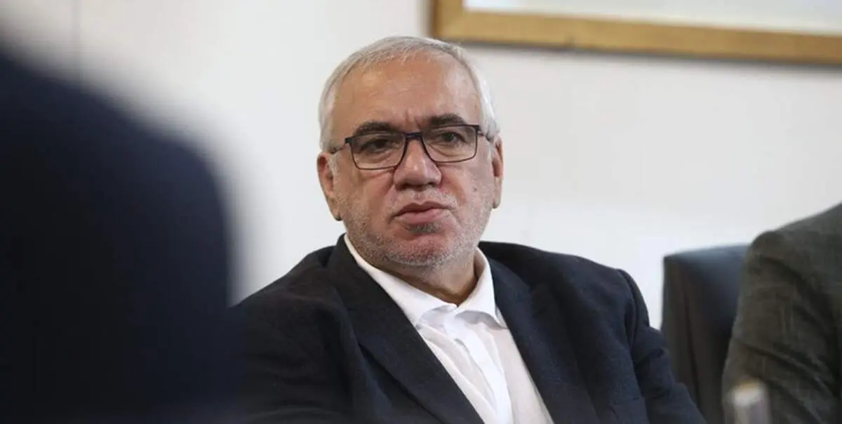 فتح‌الله آب پاکی را ریخت