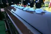 زندگی با جسد پدر و مادر بخاطر دریافت حقوق بازنشستگی!