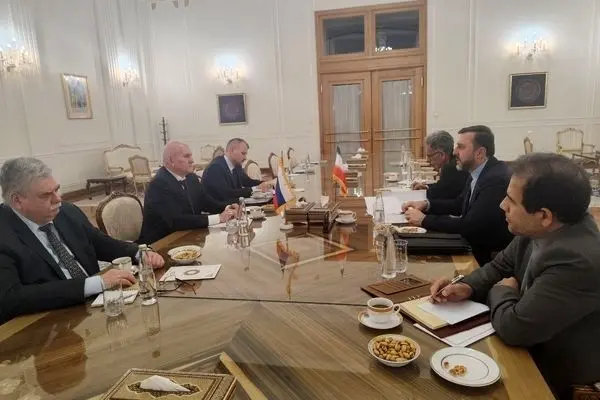 نشست دوجانبه نمایندگان ویژه ایران و روسیه در امور دریای خزر برگزار شد 