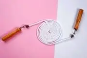 اقدام احمقانه مادر برای افزایش قد دخترش!