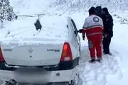 گرفتاری حدود ۸۰۰۰ نفر در برف و کولاک در نقاط مختلف کشور