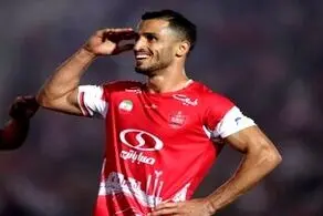 مهاجم سرخپوشان: چرا همه فقط روی پرسپولیس حساس شده‌اند؟