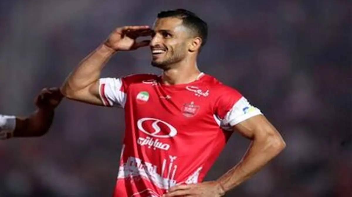 مهاجم سرخپوشان: چرا همه فقط روی پرسپولیس حساس شده‌اند؟