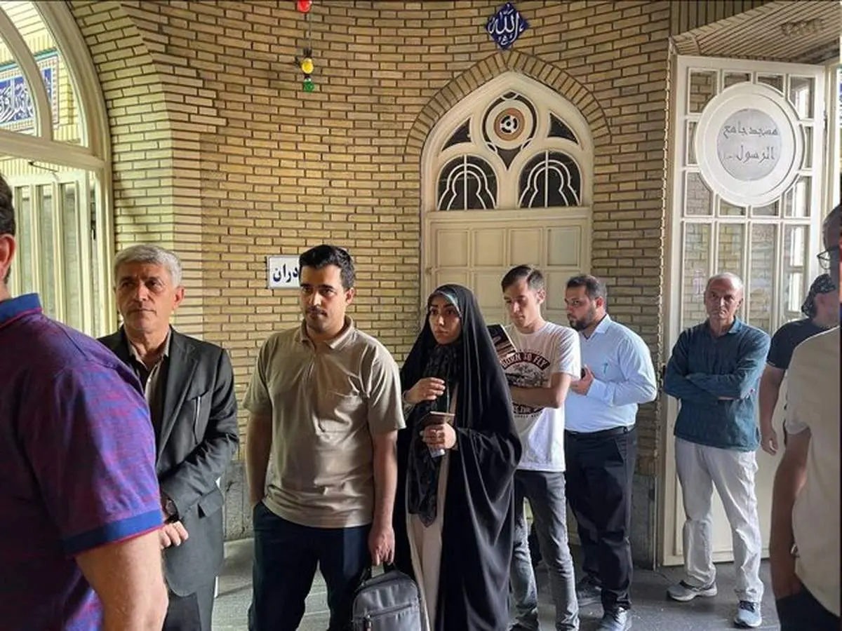 طیب نیا رای داد