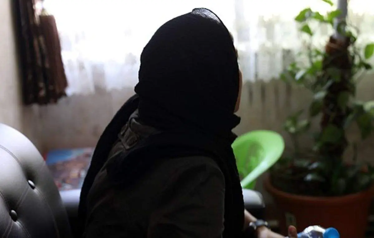 مثلث عشقی بین زن شوهردار و همکارش!/ گفت وگوهای خارج از عرف با میثم داشتم