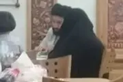  تصاویری از پسر کوچک رهبر انقلاب در یک رستوران + عکس