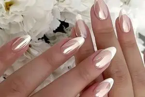 حکم روزه گرفتن با کاشت ناخن چیست؟