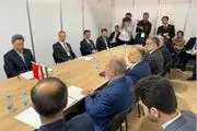 دبیر شورای عالی امنیت یک توافقنامه امنیتی با روسیه امضا کرد 