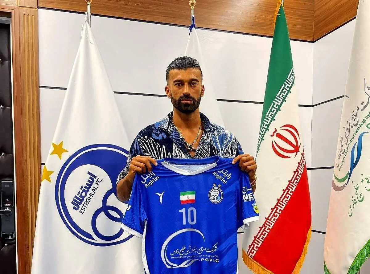 انتقام پرسپولیس به خاطر آبی‌پوش کردن رضاییان