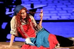  مهناز افشار در آلمان خواننده شد!/ برنامه کنسرت بزرگ با خواننده لس آنجلسی / عکس