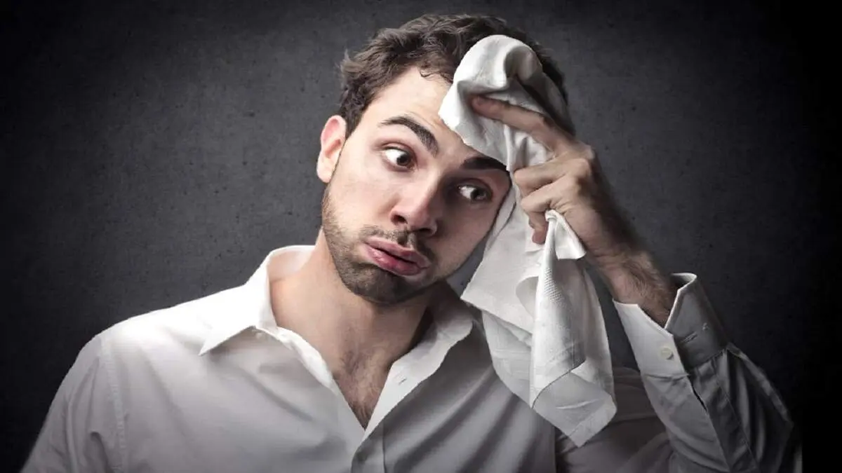 
اگر اصلاً عرق نکنیم چه اتفاقاتی برای بدنمان می‌افتد؟
