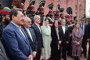 حضور رئیس‌جمهور در آرامگاه اقبال لاهوری