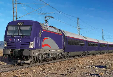 خروج قطار مسافربری از ریل 