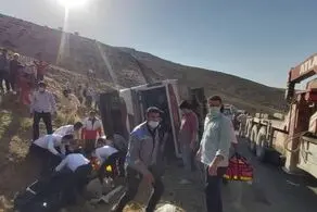 تمام جزئیات حادثه دلخراش واژگونی اتوبوس حامل خبرنگاران محیط زیست تاکنون+عکس