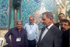 اسحاق جهانگیری به حسینیه ارشاد رفت