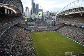 بازی ایران و مصر، مسابقه افتخار هم‌جنس‌گرایان!