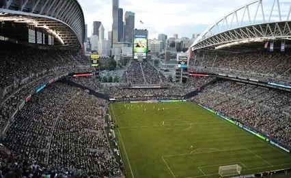 بازی ایران و مصر، مسابقه افتخار هم‌جنس‌گرایان!