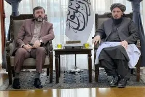 غریب آبادی به افغانستان رفت