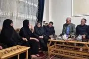 دیدار سخنگوی دولت و دستیار اجتماعی رئیس‌جمهور با خانواده الهه حسین‌نژاد