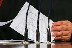 عطاالله مهاجرانی خطاب به رییسی: محض خدا سخنرانی‌تان را از روی نوشته بخوانید