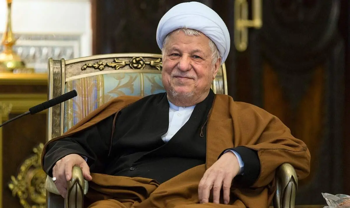خاطرات آیت الله هاشمی از گوش دادن به اخبار رادیوهای بیگانه