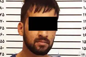 دستمالی کردن زنان جوان در پراید شیشه دودی+عکس