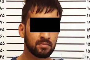 دستمالی کردن زنان جوان در پراید شیشه دودی+عکس