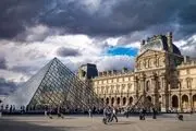 موزهٔ لوور پاریس به‌خاطر دزدی تعطیل شد