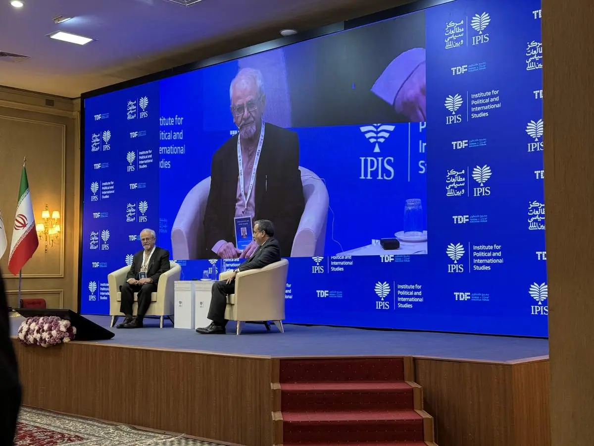 عراقچی: درخواست برای مذاکره مجدد شروع شده است