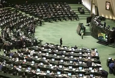 درخواست نمایندگان برای ممنوع الورود شدن گروسی به ایران 