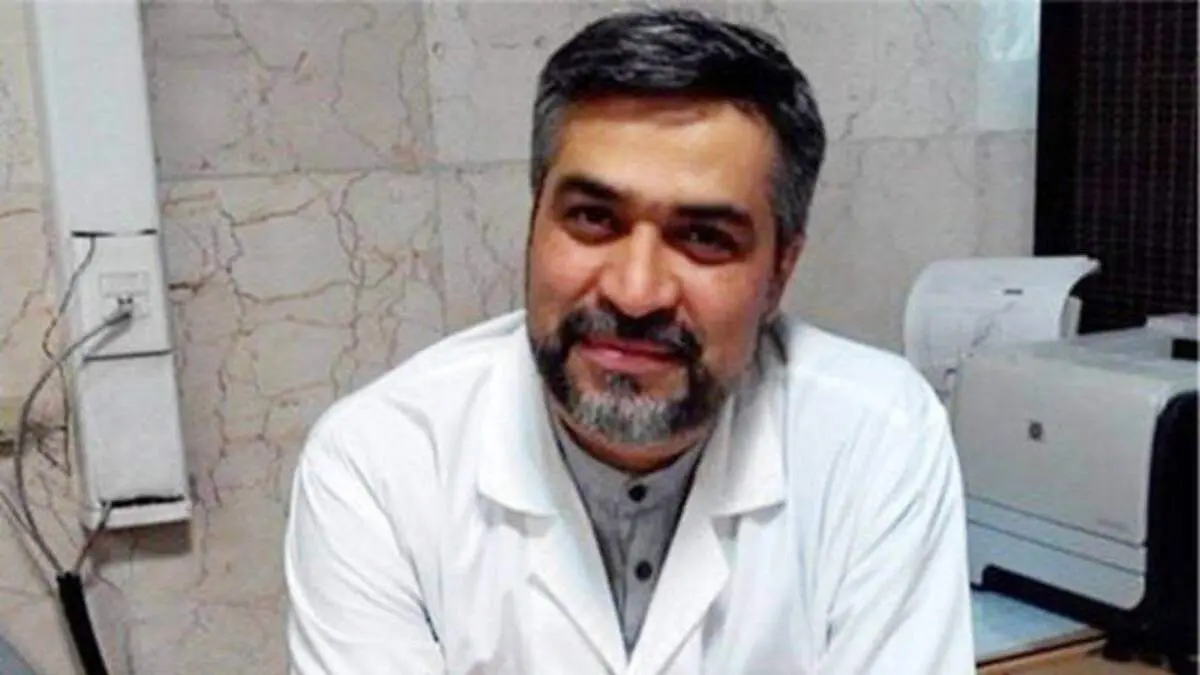 شوخی رئیس نظام پزشکی کشور به خاصیت آهنربایی واکسن کرونا
