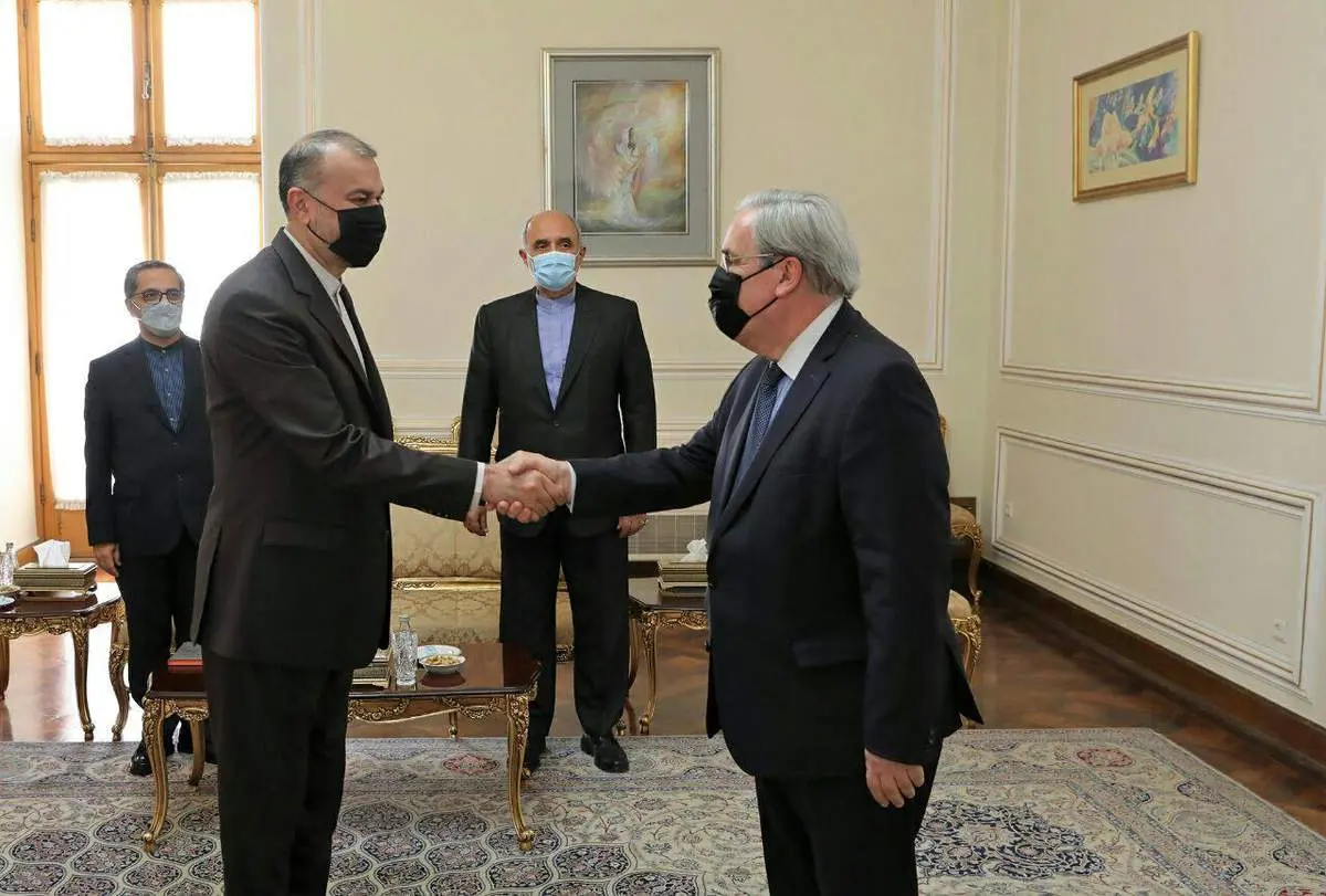 سفیر فرانسه از تهران رفت