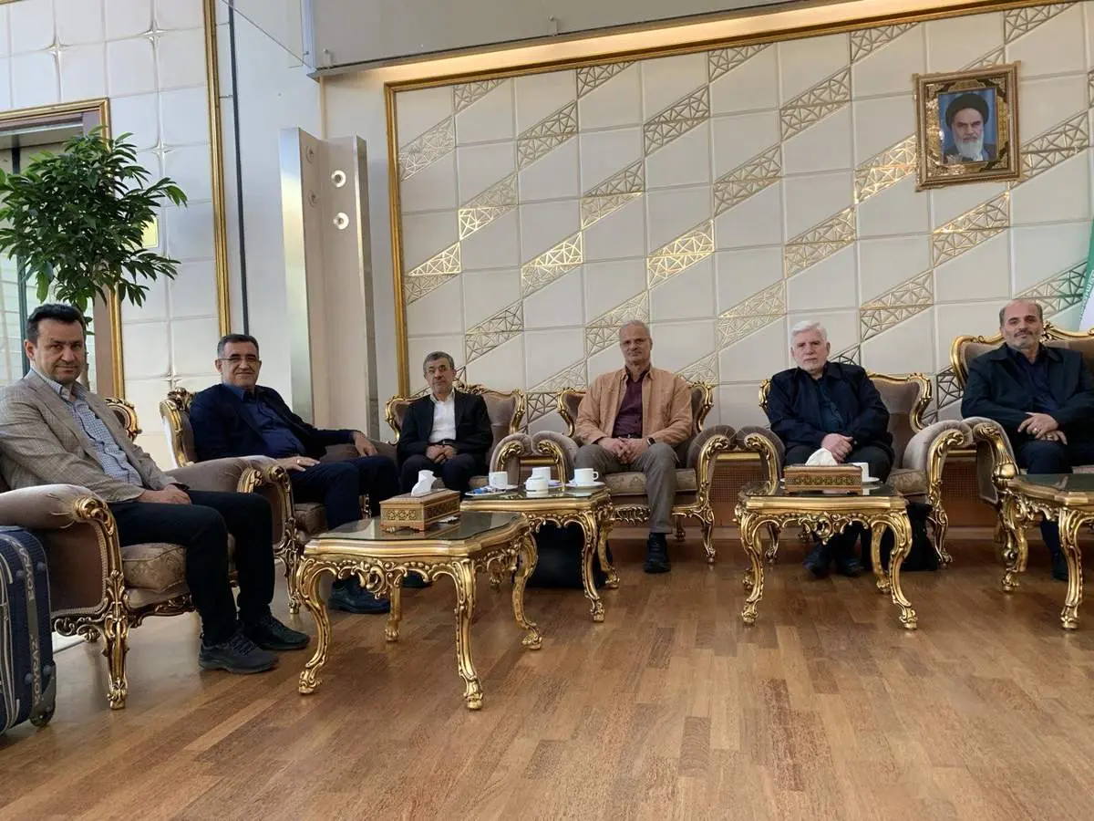 احمدی نژاد به اروپا رفت 