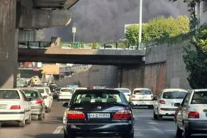 زورگیری شوکه کننده از خودرو میلیاردی در روز روشن تهران/ فیلم