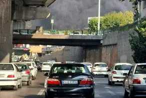 زورگیری شوکه کننده از خودرو میلیاردی در روز روشن تهران/ فیلم