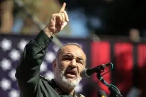 سردار سلامی: یا باید تسلیم شد یا مقتدر ماند، راه وسطی وجود ندارد 